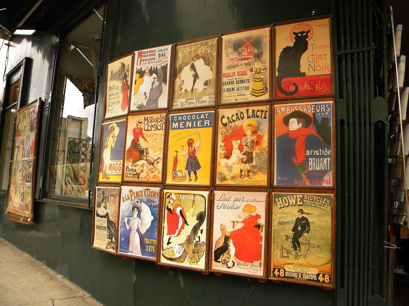 Artists painting at easels in Place du Tertre, Montmartre